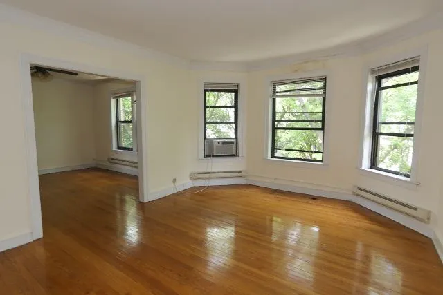 1127 W Oakdale Ave, , 60657, USA 60657-unit#3A-Chicago-IL