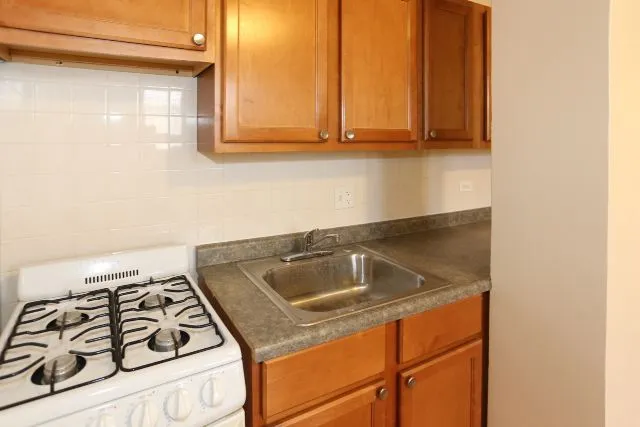 1712 W Estes Ave, , 60626, USA 60626-unit#G4-Chicago-IL