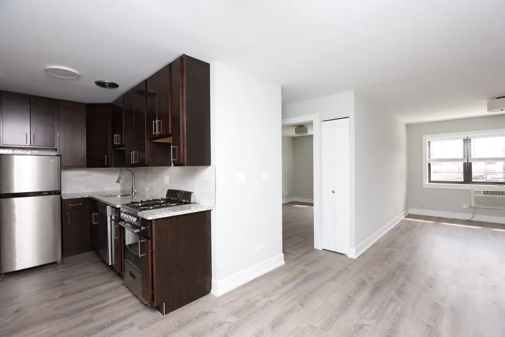 445 W Barry Ave, , 60657, USA 60657-unit#328-Chicago-IL