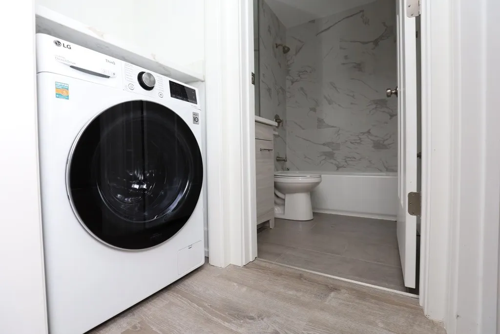 445 W Barry Ave, , 60657, USA 60657-unit#328-Chicago-IL