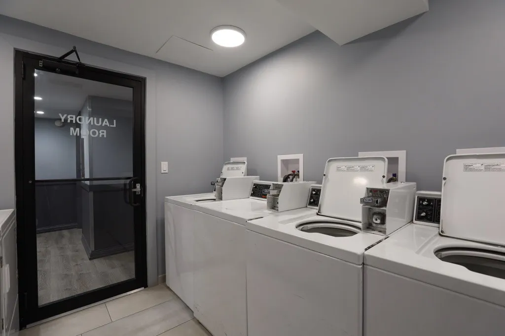 445 W Barry Ave, , 60657, USA 60657-unit#328-Chicago-IL