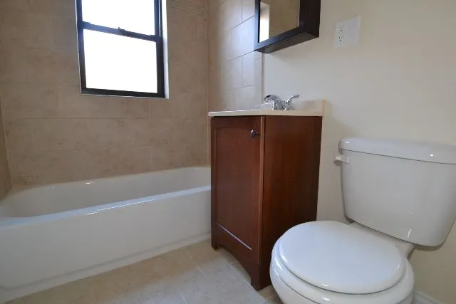 536 W Arlington Pl, ,  60614, USA 60614-unit#211-Chicago-IL