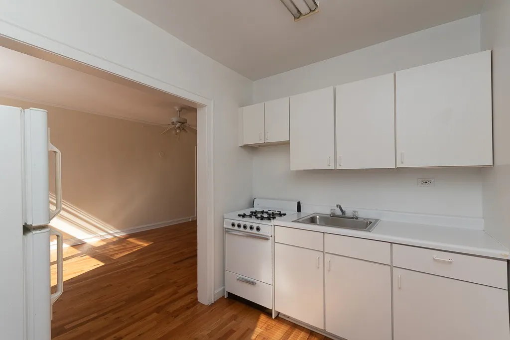 540 W Wellington Ave, ,  60657, USA 60657-unit#214-Chicago-IL