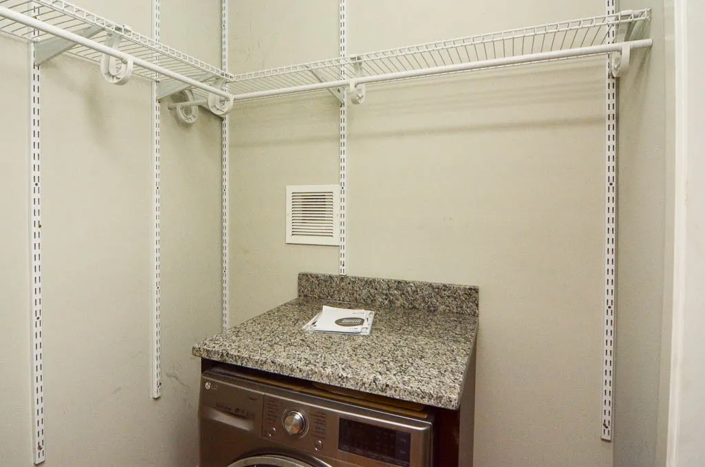 2902 N Mildred Ave, ,  60657, USA 60657-unit#1C-Chicago-IL