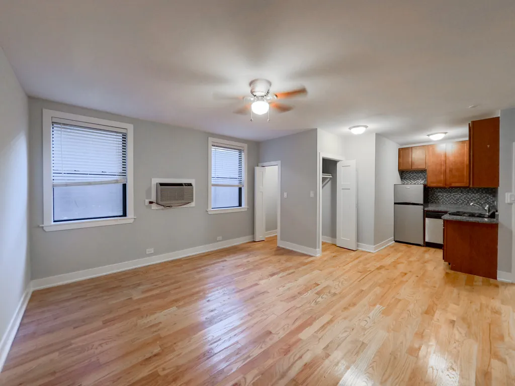 837 W Wolfram St, ,  60657, USA 60657-unit#107-Chicago-IL