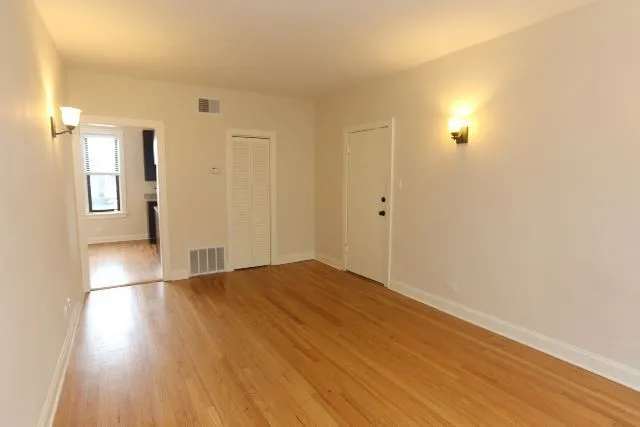 4040 N Ashland Ave, , 60613, USA 60613-unit#3W-Chicago-IL