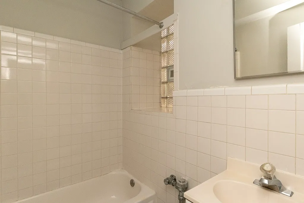 425 W Roscoe St, , 60657, USA 60657-unit#104-Chicago-IL