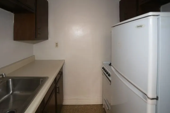 425 W Roscoe St, ,  60657, USA 60657-unit#203-Chicago-IL