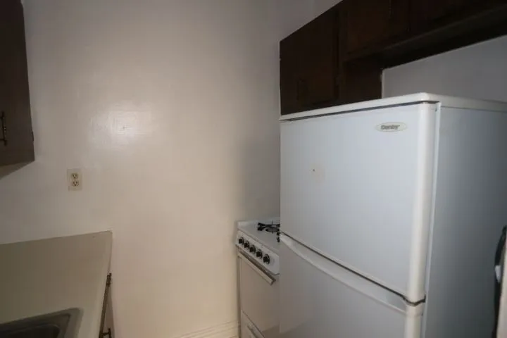 425 W Roscoe St, ,  60657, USA 60657-unit#203-Chicago-IL