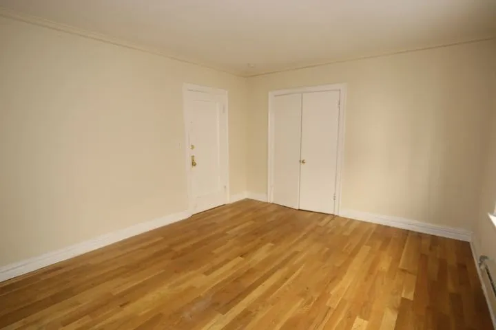 425 W Roscoe St, ,  60657, USA 60657-unit#203-Chicago-IL