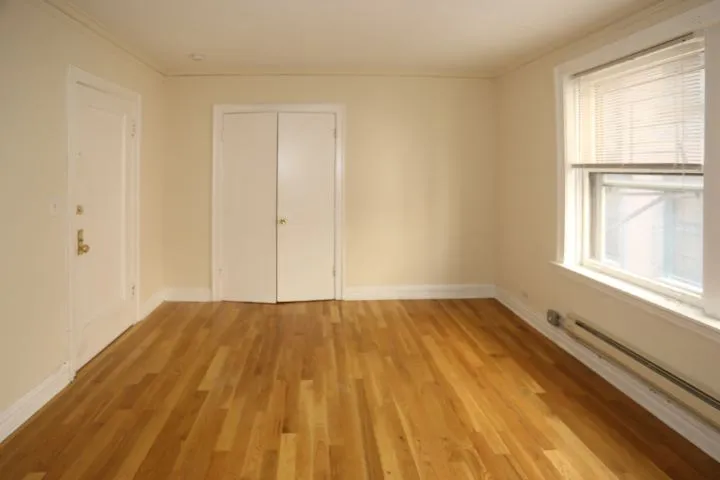 425 W Roscoe St, ,  60657, USA 60657-unit#203-Chicago-IL