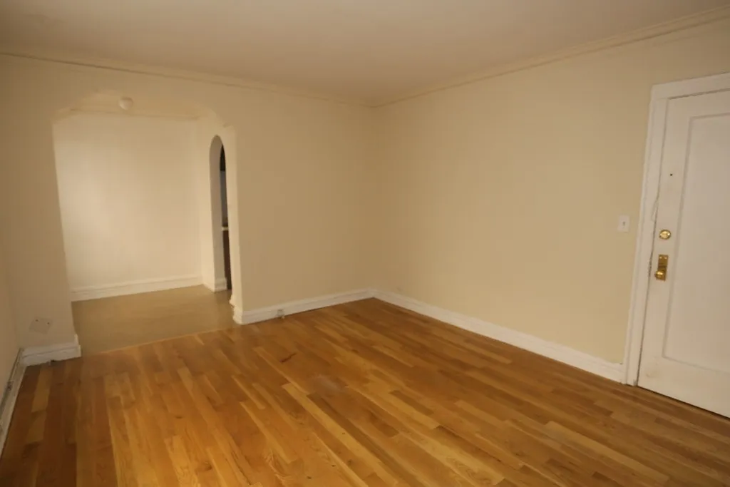 425 W Roscoe St, ,  60657, USA 60657-unit#203-Chicago-IL