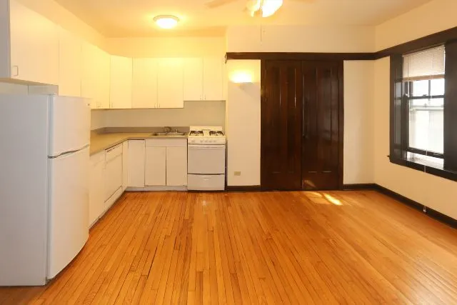 816 W Waveland Ave, , 60613, USA 60613-unit#03-Chicago-IL