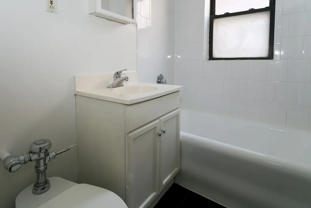 536 W Arlington Pl, , 60614, USA 60614-unit#306-Chicago-IL