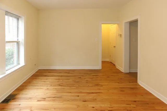 622 W Barry Ave, ,  60657, USA 60657-unit#1S-Chicago-IL