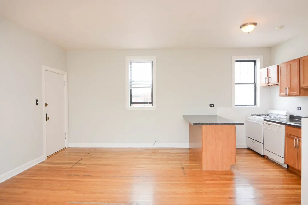 723 W Barry Ave, , 60657, USA 60657-unit#3B-Chicago-IL
