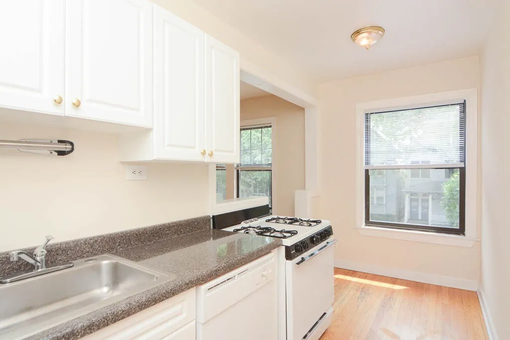 3000 N Racine Ave, , 60657, USA 60657-unit#2-Chicago-IL
