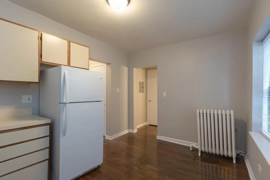 5748 N Winthrop Ave, , 60660, USA 60660-unit#302-Chicago-IL