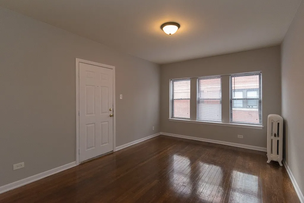5748 N Winthrop Ave, , 60660, USA 60660-unit#302-Chicago-IL