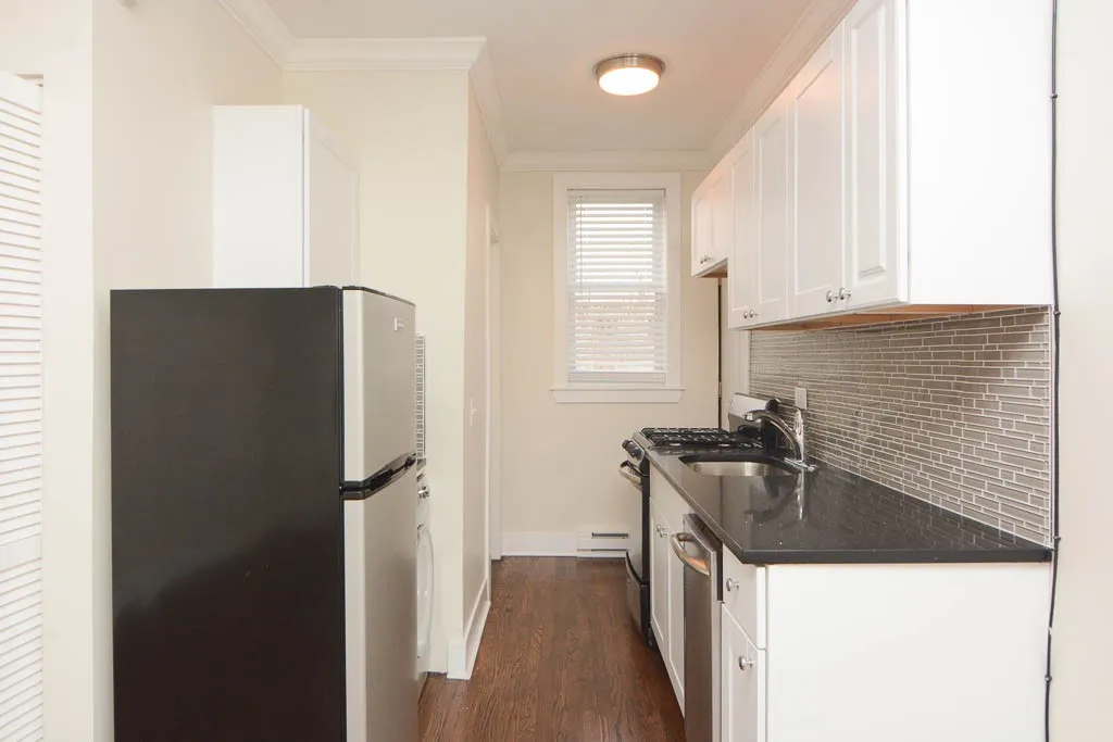 646 W Roscoe St, , 60657, USA 60657-unit#2S-Chicago-IL
