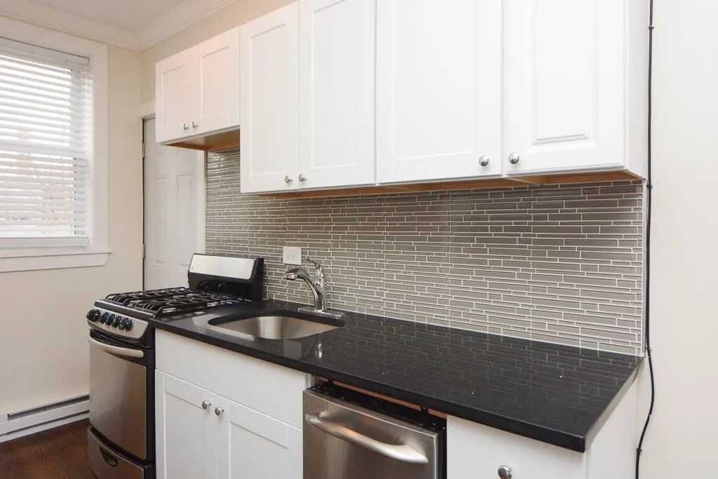 646 W Roscoe St, , 60657, USA 60657-unit#2S-Chicago-IL