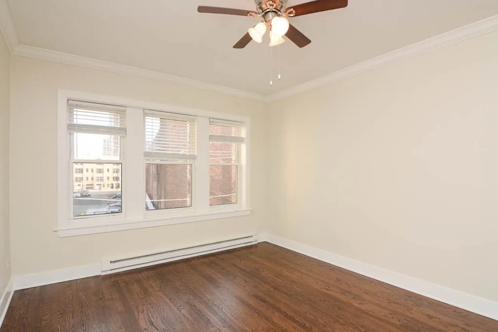 646 W Roscoe St, , 60657, USA 60657-unit#2S-Chicago-IL