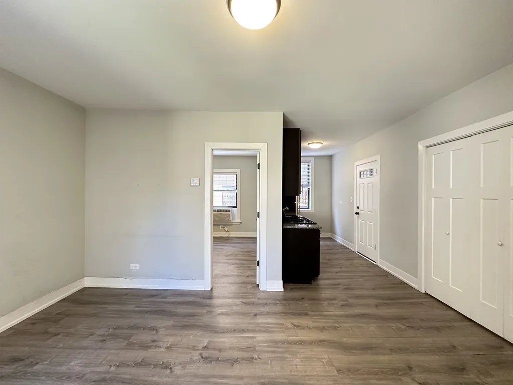 713 W Brompton Ave, ,  60657, USA 60657-unit#56-Chicago-IL