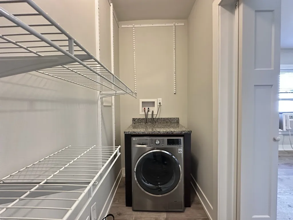 713 W Brompton Ave, ,  60657, USA 60657-unit#56-Chicago-IL