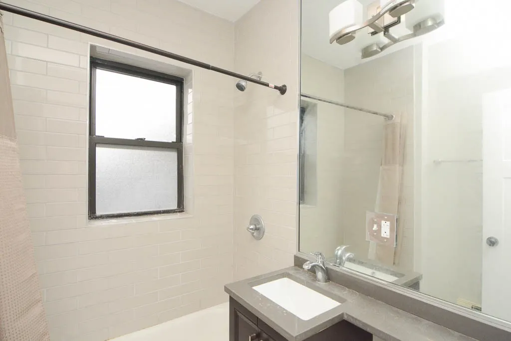 713 W Brompton Ave, ,  60657, USA 60657-unit#59-Chicago-IL