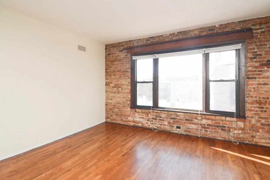 558 W Wellington Ave, , 60657, USA 60657-unit#3R-Chicago-IL