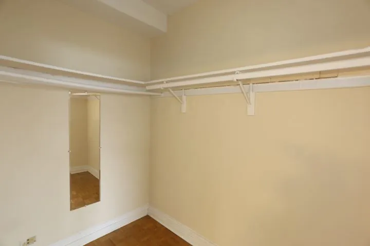 711 W Belmont Ave, ,  60657, USA 60657-unit#210-Chicago-IL