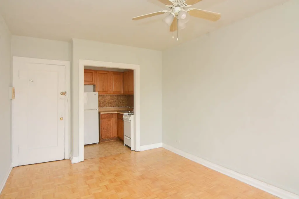 711 W Belmont Ave, , 60657, USA 60657-unit#501-Chicago-IL