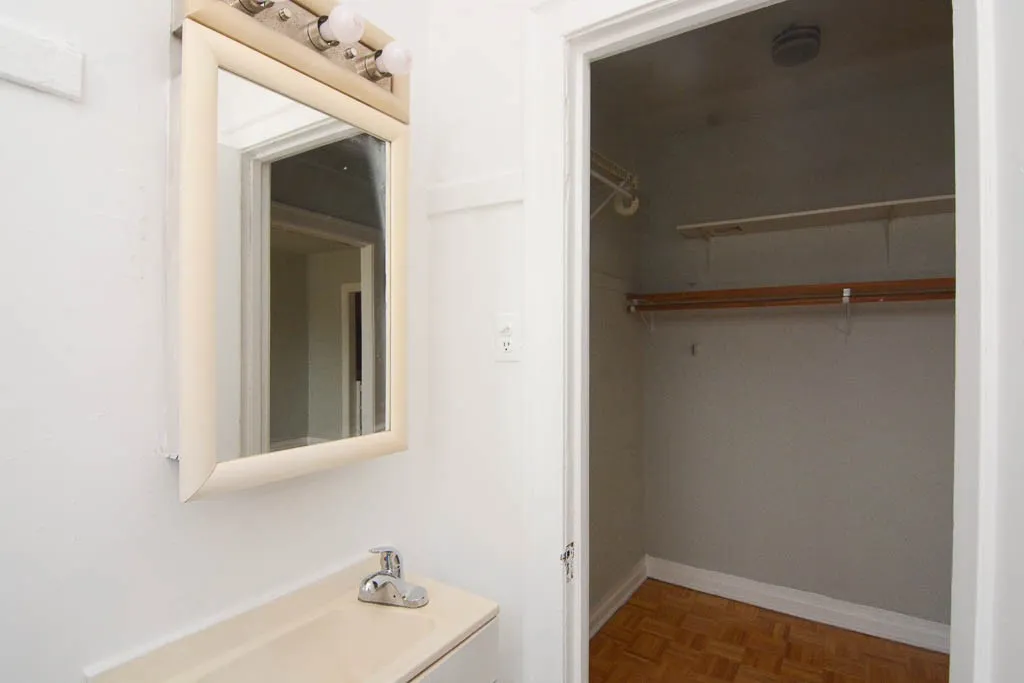 711 W Belmont Ave, , 60657, USA 60657-unit#501-Chicago-IL