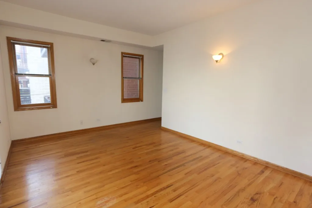 824 W Buckingham Pl, ,  60657, USA 60657-unit#1-Chicago-IL
