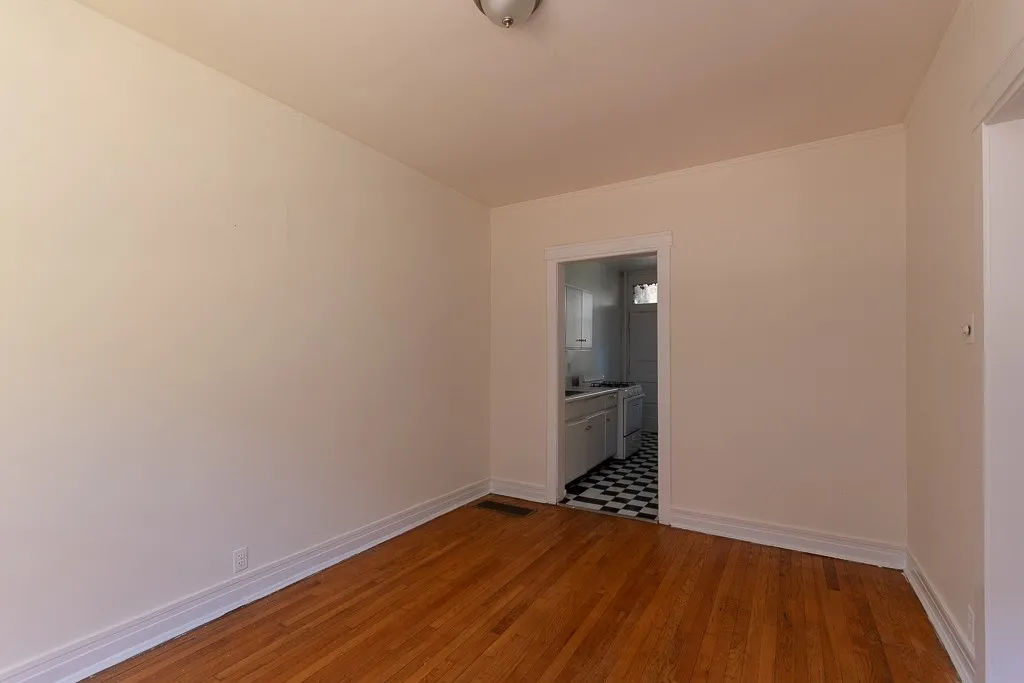 827 W Waveland Ave, , 60613, USA 60613-unit#1S-Chicago-IL