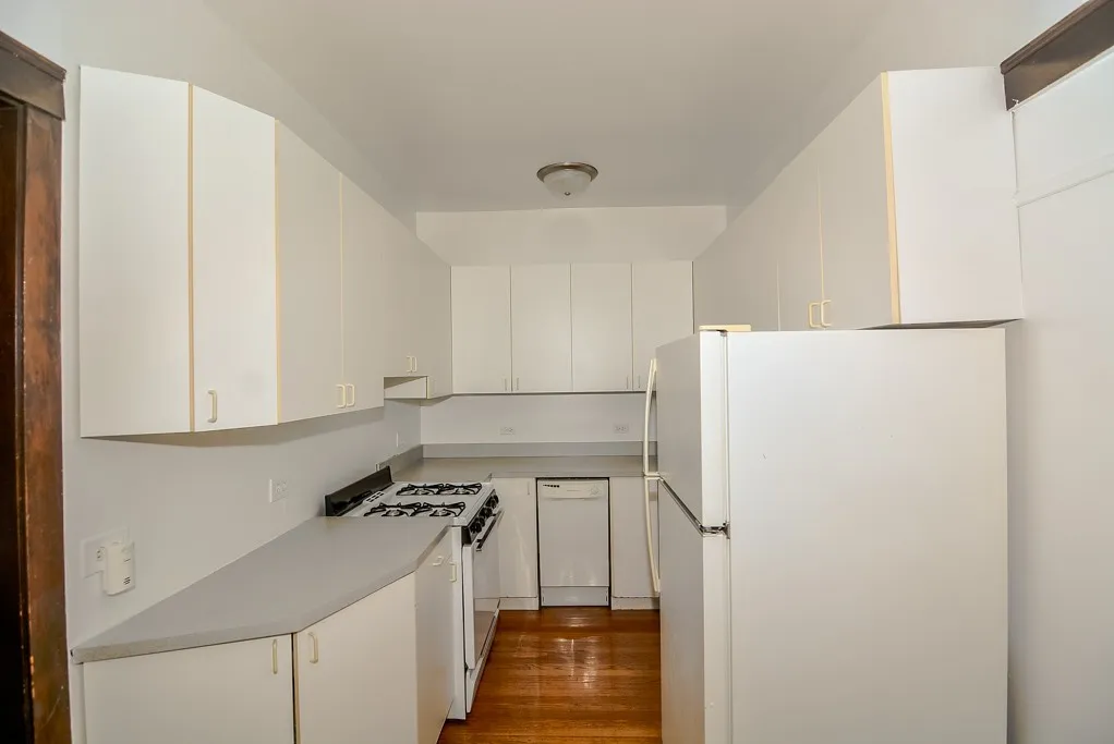 816 W Waveland Ave, , 60613, USA 60613-unit#20-Chicago-IL