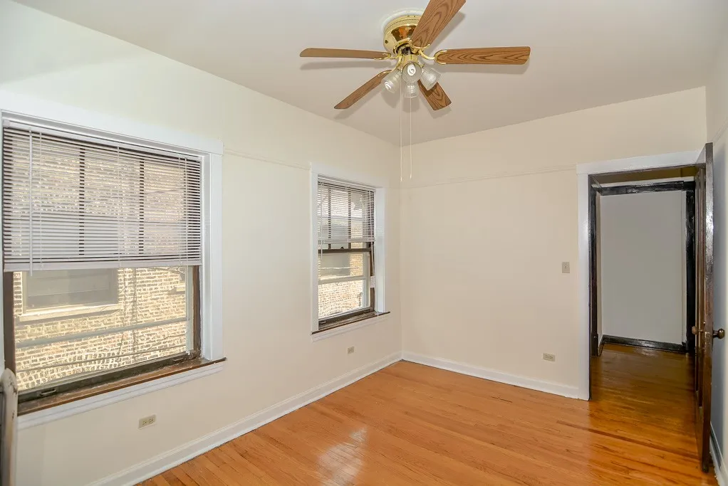 816 W Waveland Ave, , 60613, USA 60613-unit#20-Chicago-IL