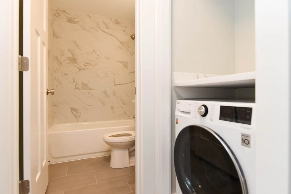 445 W Barry Ave, ,  60657, USA 60657-unit#227-Chicago-IL