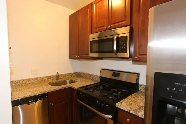 2106 W Ainslie St, ,  60625, USA 60625-unit#2N-Chicago-IL