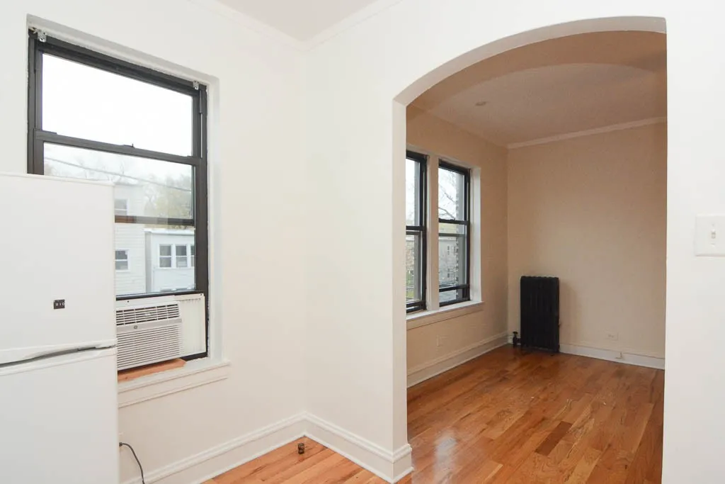 4851 N Damen Ave, ,  60625, USA 60625-unit#215-Chicago-IL