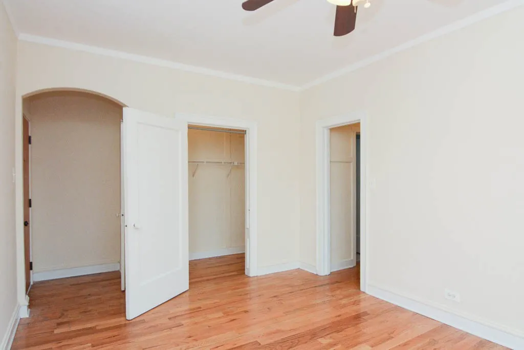 4851 N Damen Ave, ,  60625, USA 60625-unit#215-Chicago-IL