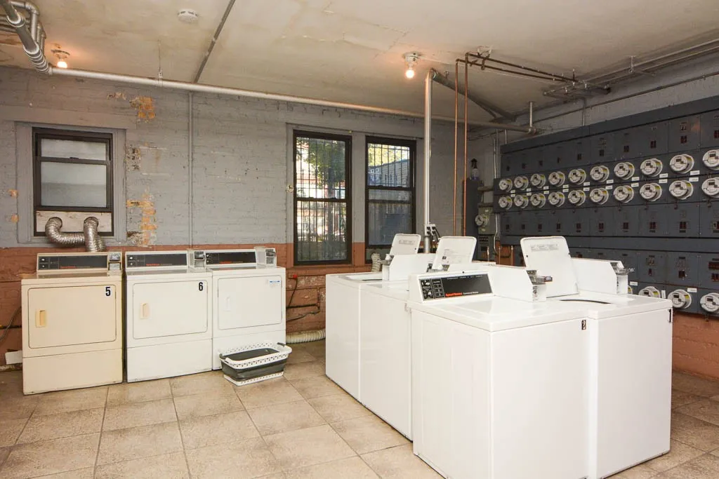 4851 N Damen Ave, ,  60625, USA 60625-unit#215-Chicago-IL