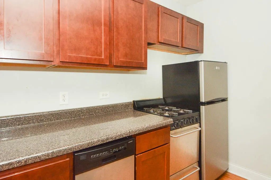 821a W Cornelia Ave, ,  60657, USA 60657-unit#112-Chicago-IL