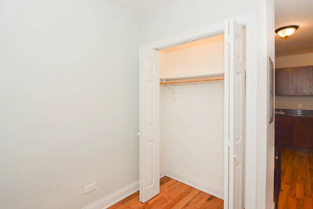 821a W Cornelia Ave, ,  60657, USA 60657-unit#112-Chicago-IL