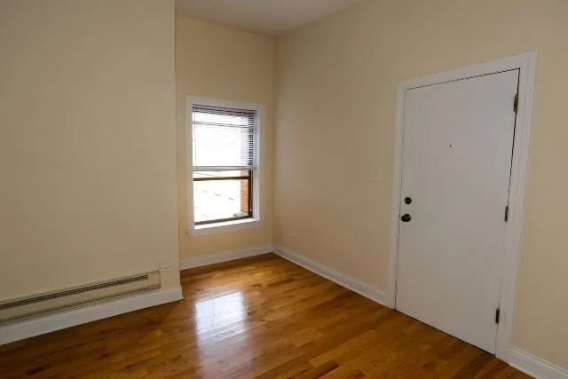 819 W Cornelia Ave, ,  60657, USA 60657-unit#310-Chicago-IL