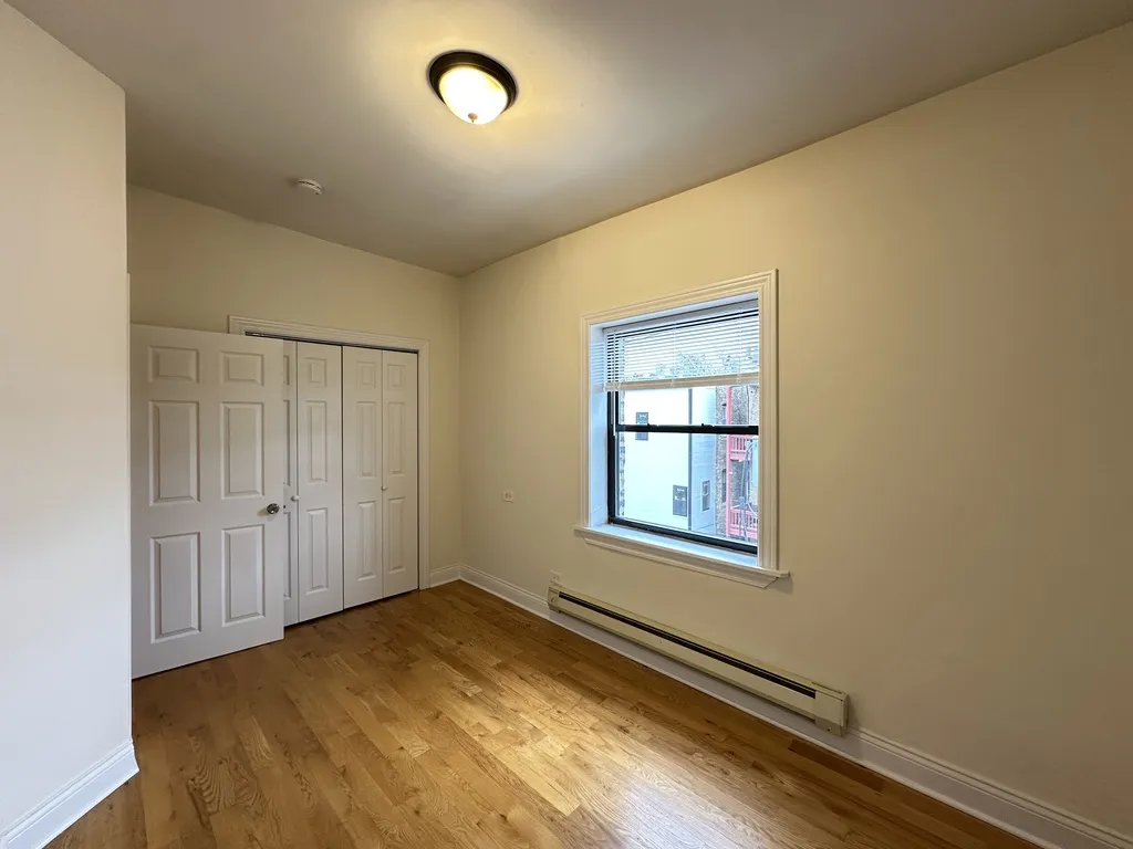 819 W Cornelia Ave, , 60657, USA 60657-unit#310-Chicago-IL