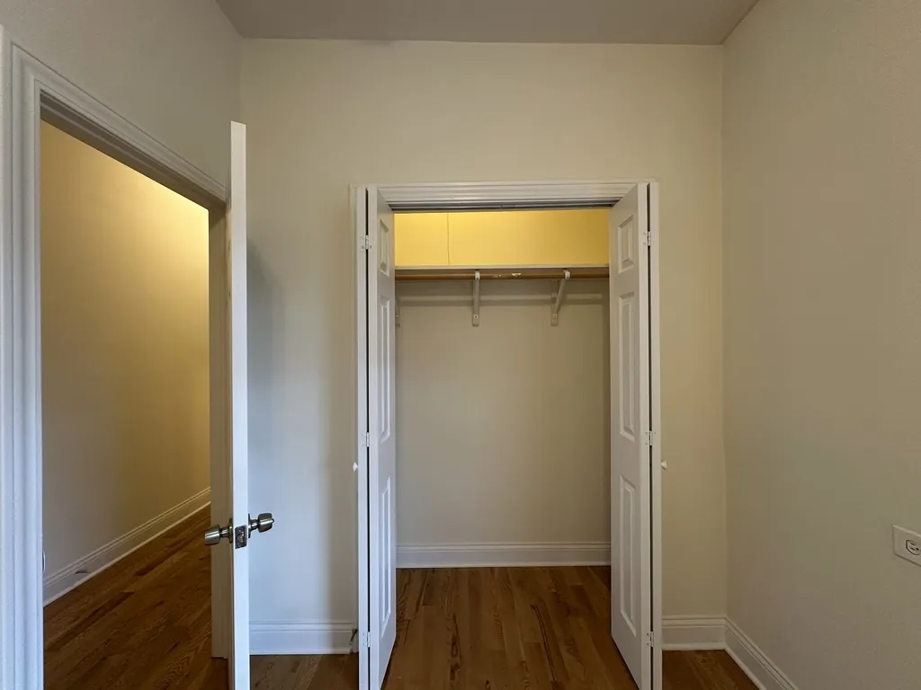 819 W Cornelia Ave, , 60657, USA 60657-unit#310-Chicago-IL