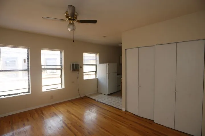817 W Cornelia Ave, ,  60657, USA 60657-unit#303-Chicago-IL