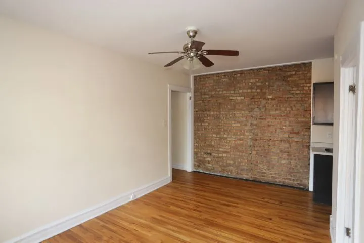 955 W Cornelia Ave, ,  60657, USA 60657-unit#1B-Chicago-IL