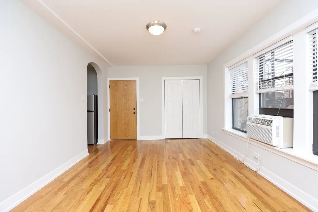 550 W Arlington Pl, ,  60614, USA 60614-unit#412-Chicago-IL